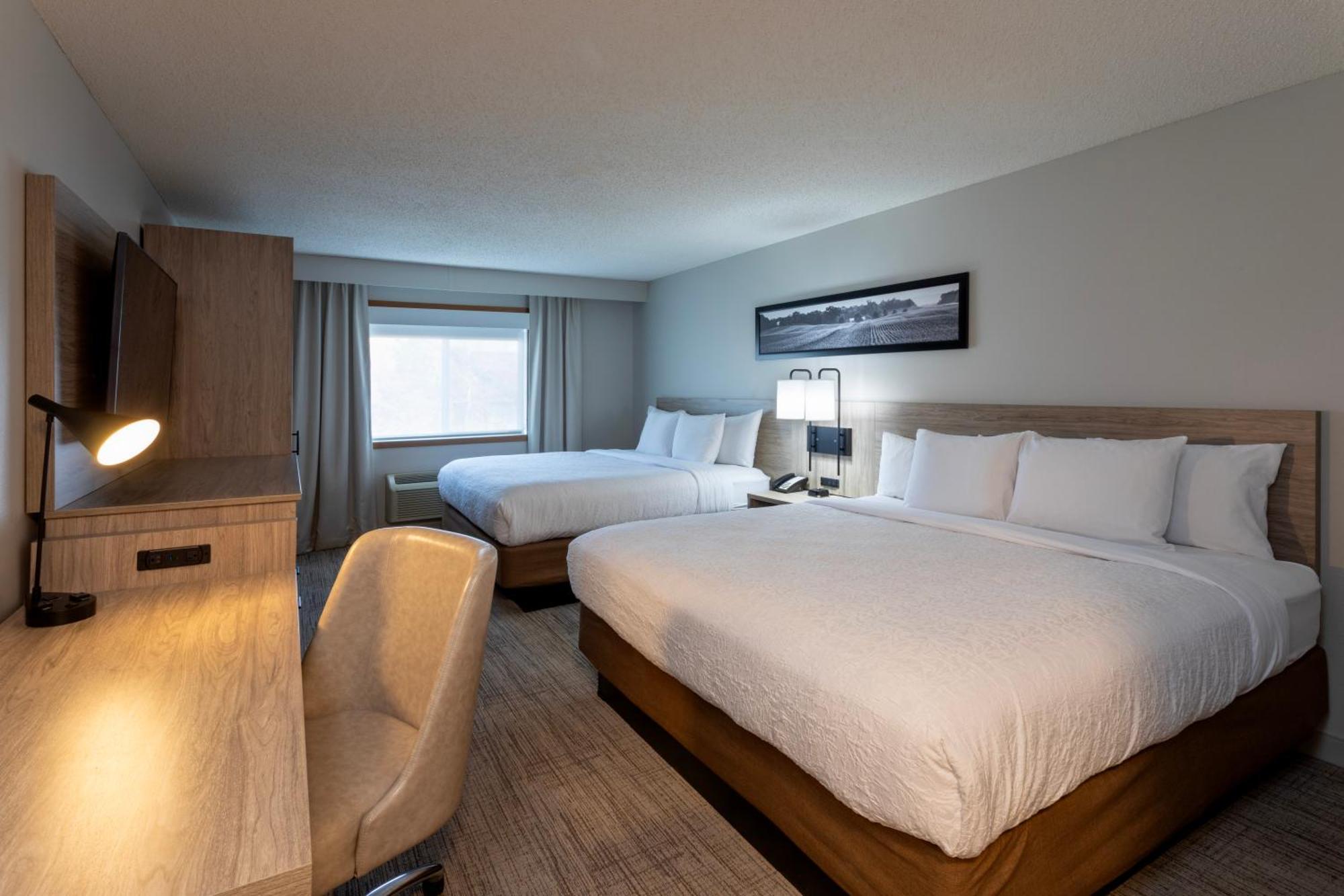 Grandstay Hotel & Suites Cambridge Zewnętrze zdjęcie