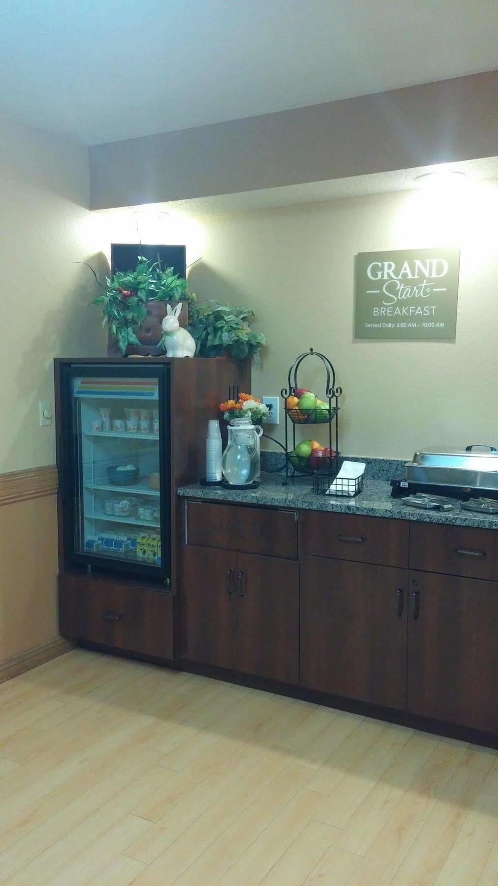 Grandstay Hotel & Suites Cambridge Zewnętrze zdjęcie